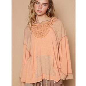 NWOT POL Women's Peach Crochet Detail Top